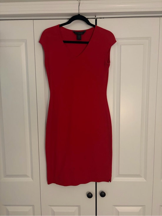 Express Dresses & Skirts - Express Red V-Neck Cap Sleeve Midi Dress